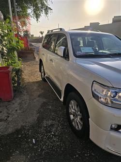 تويوتا لاندكروزر